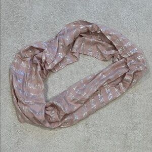 Elegant Pink Striped Scarf
